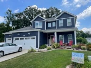 award winning green front yard in Collinsville, IL