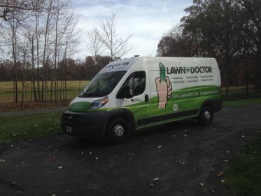 Service vehicle for Lawn Doctor