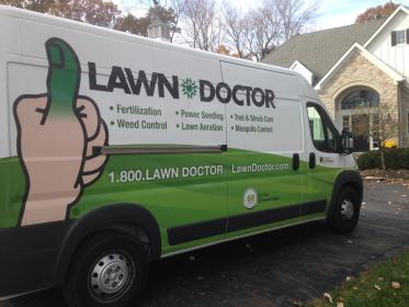 Service vehicle for Lawn Doctor